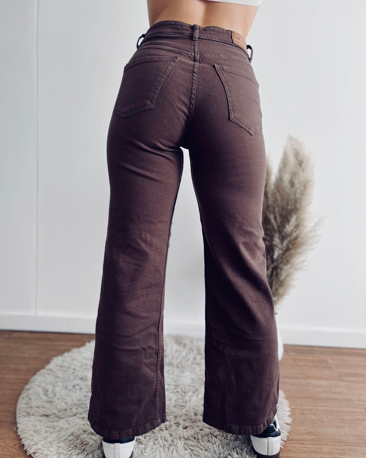 Wide - chocolate