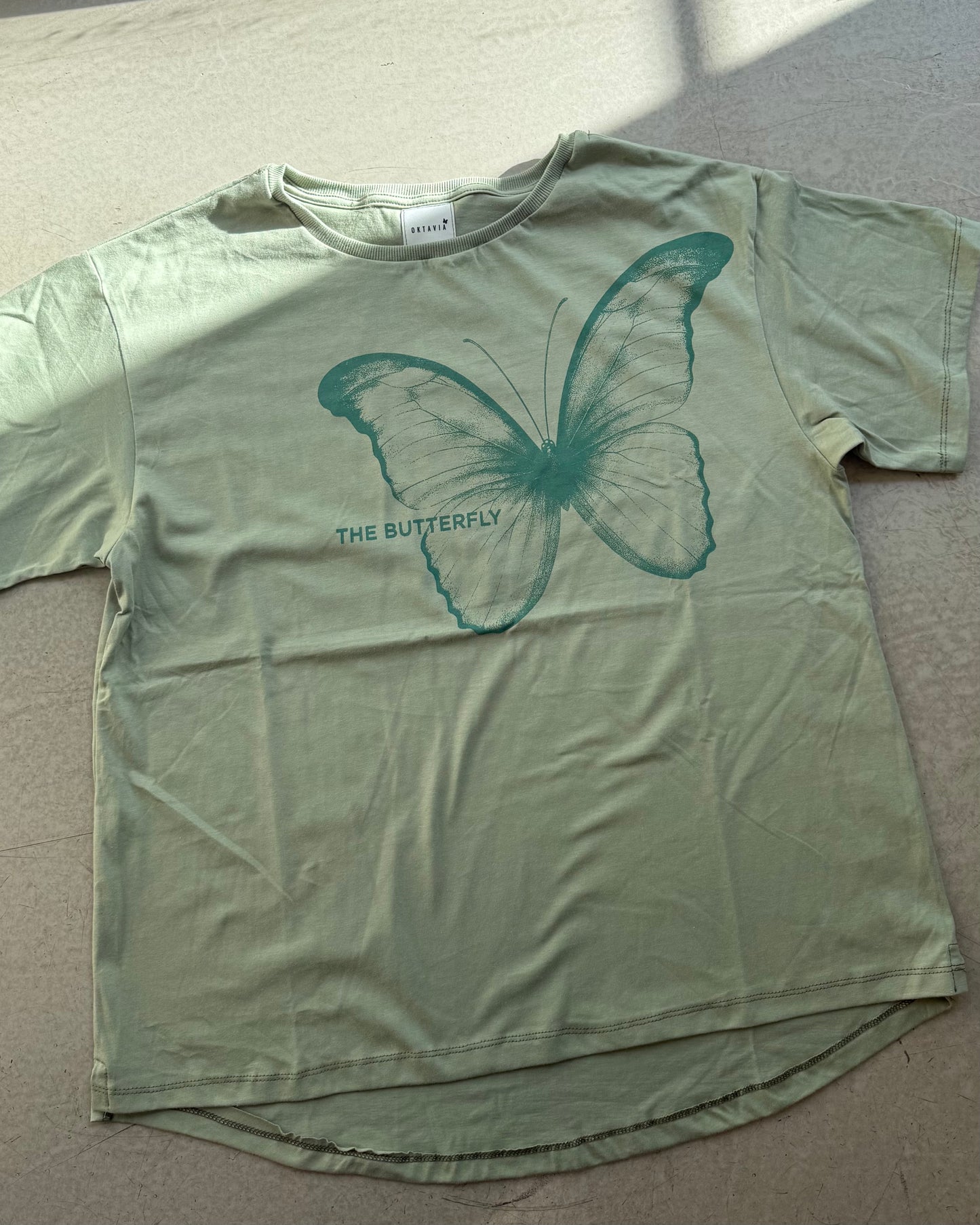 Remera butterfly - varios colores
