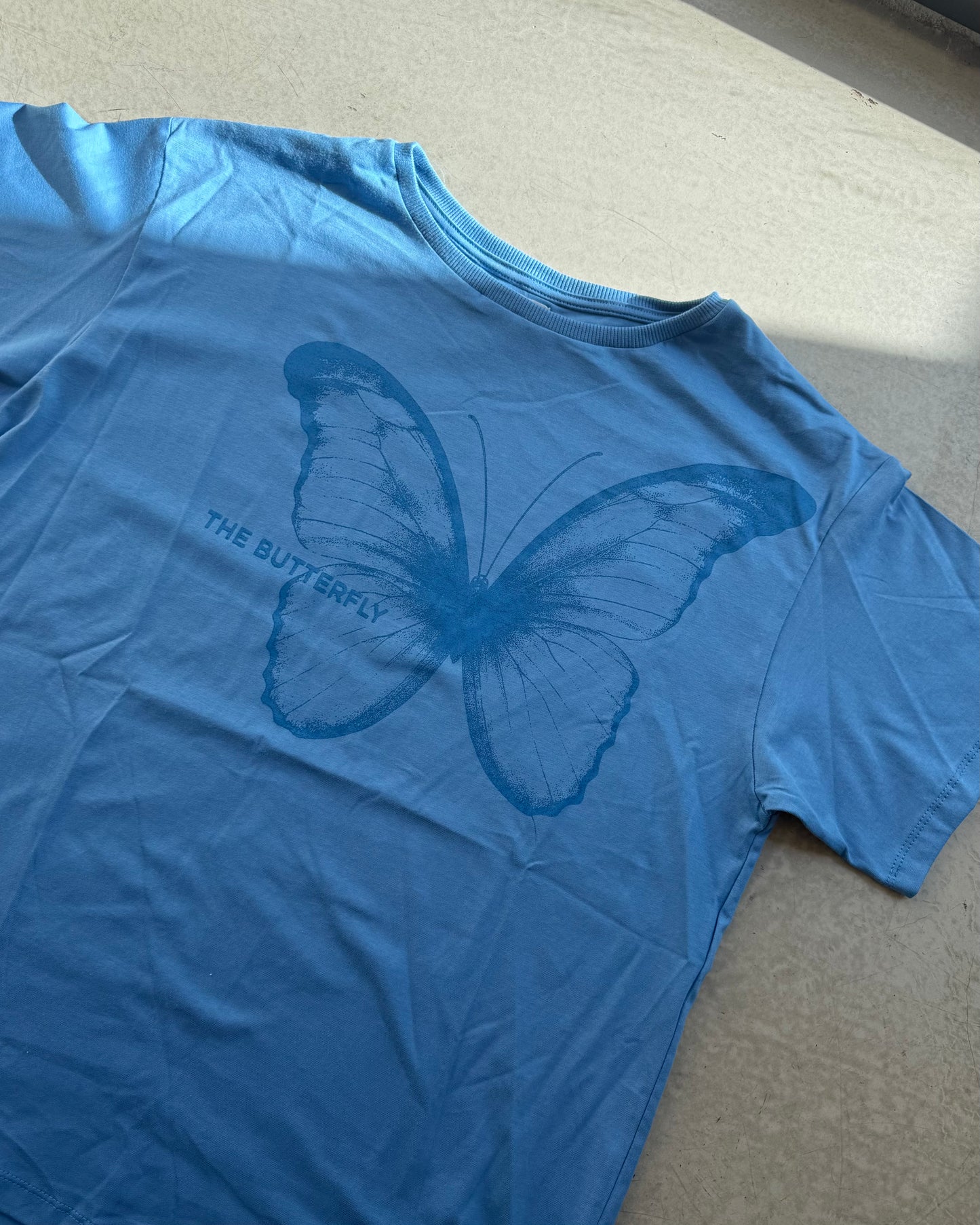Remera butterfly - varios colores